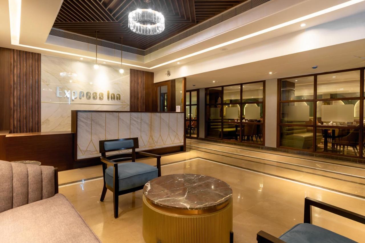 Pālghar 快捷旅馆酒店 外观 照片